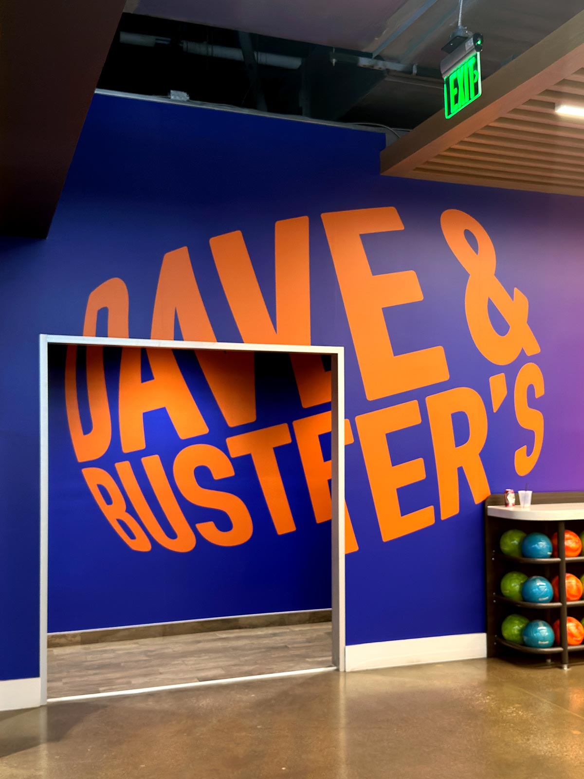 Dave & Buster's Store Support Center